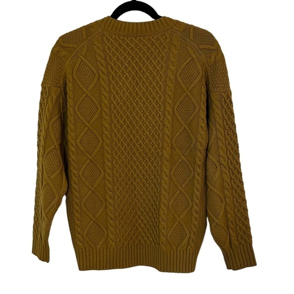 Aritzia Sunday Best Peggy V-Neck Sweater- Merino Wool V-Neck Cable Knit Sweater - Picture 9 of 13